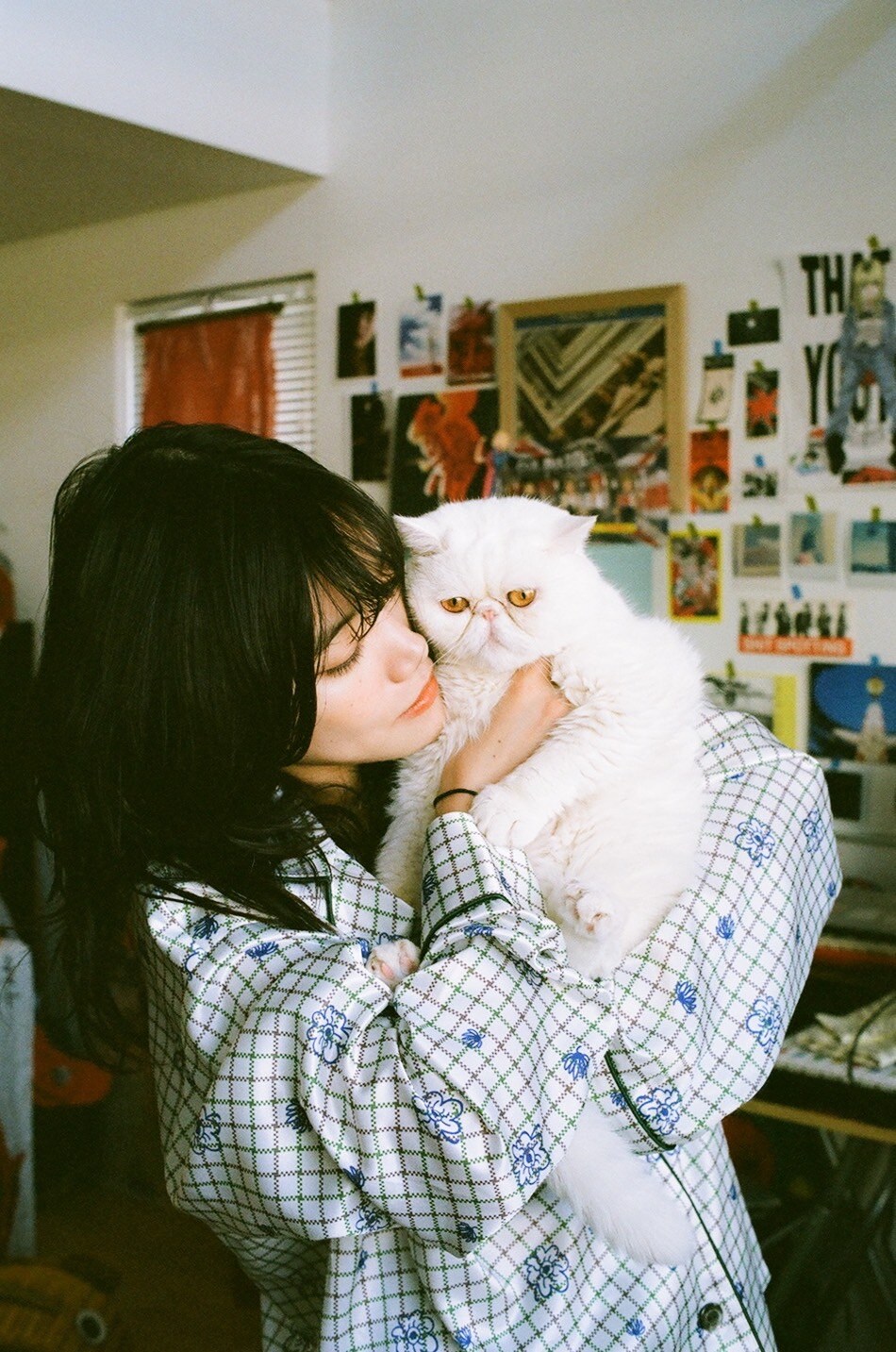 セントチヒロ・チッチが初のフォトエッセイ発売、愛猫とのほっこりにっこりな日々を覗き見