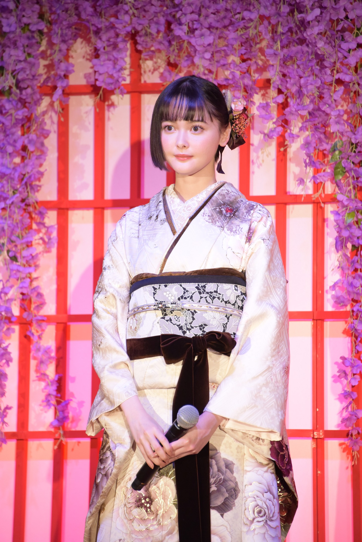 玉城ティナ