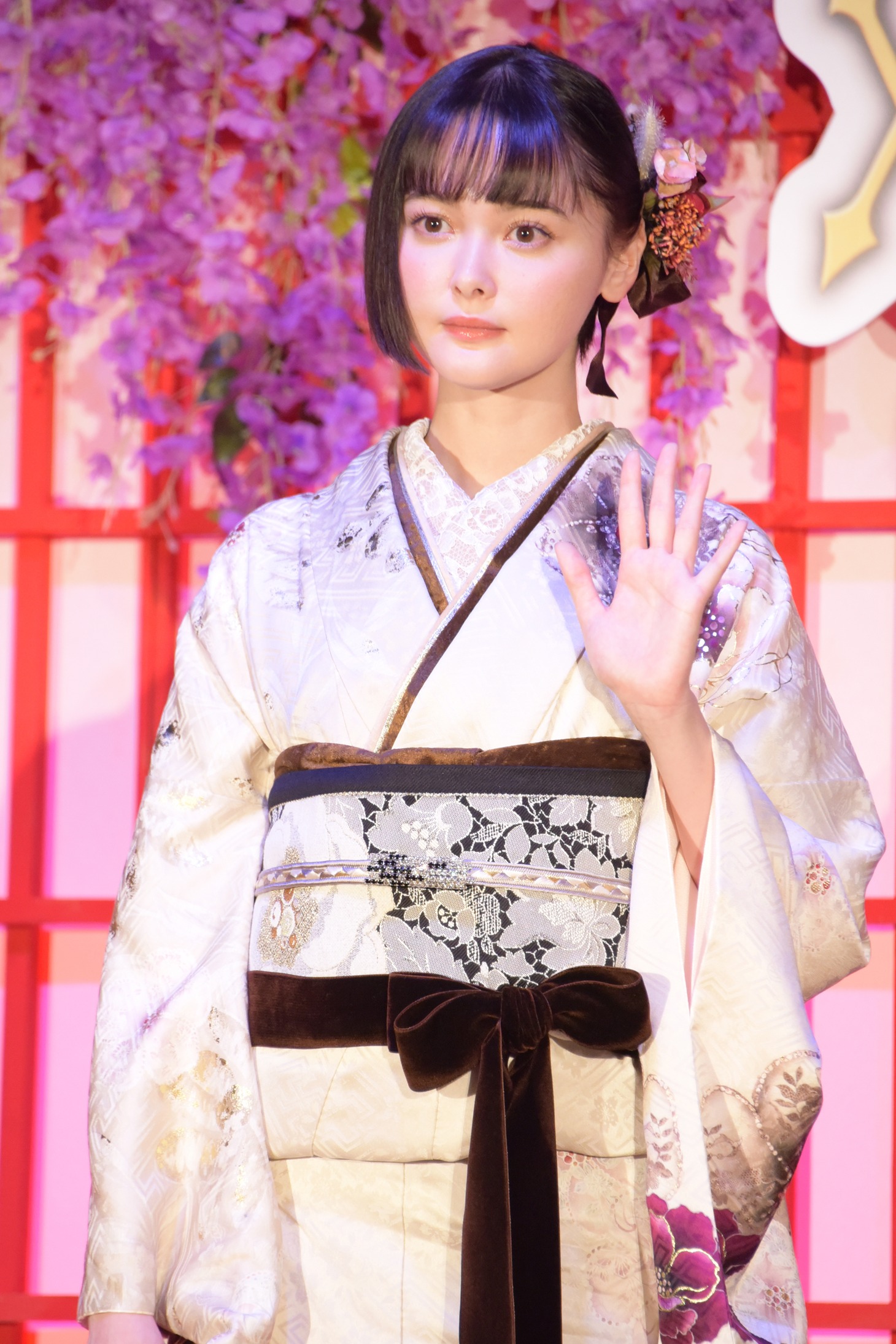 玉城ティナ