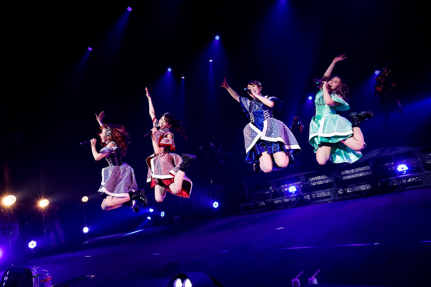 TEAM SHACHII「TOUR 2022 ～猪突！猛進！猛進！猛進！猛進！～」日本特殊陶業市民会館公演の様子。（撮影：小坂茂雄）