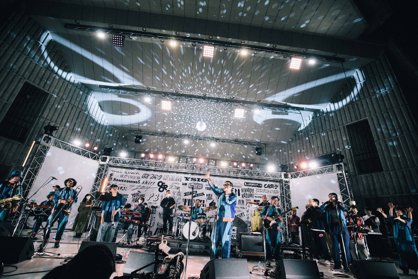 思い出野郎Aチーム（撮影：三浦知也 / 廣田達也）