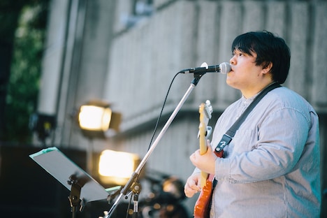 スカート（撮影：三浦知也 / 廣田達也）