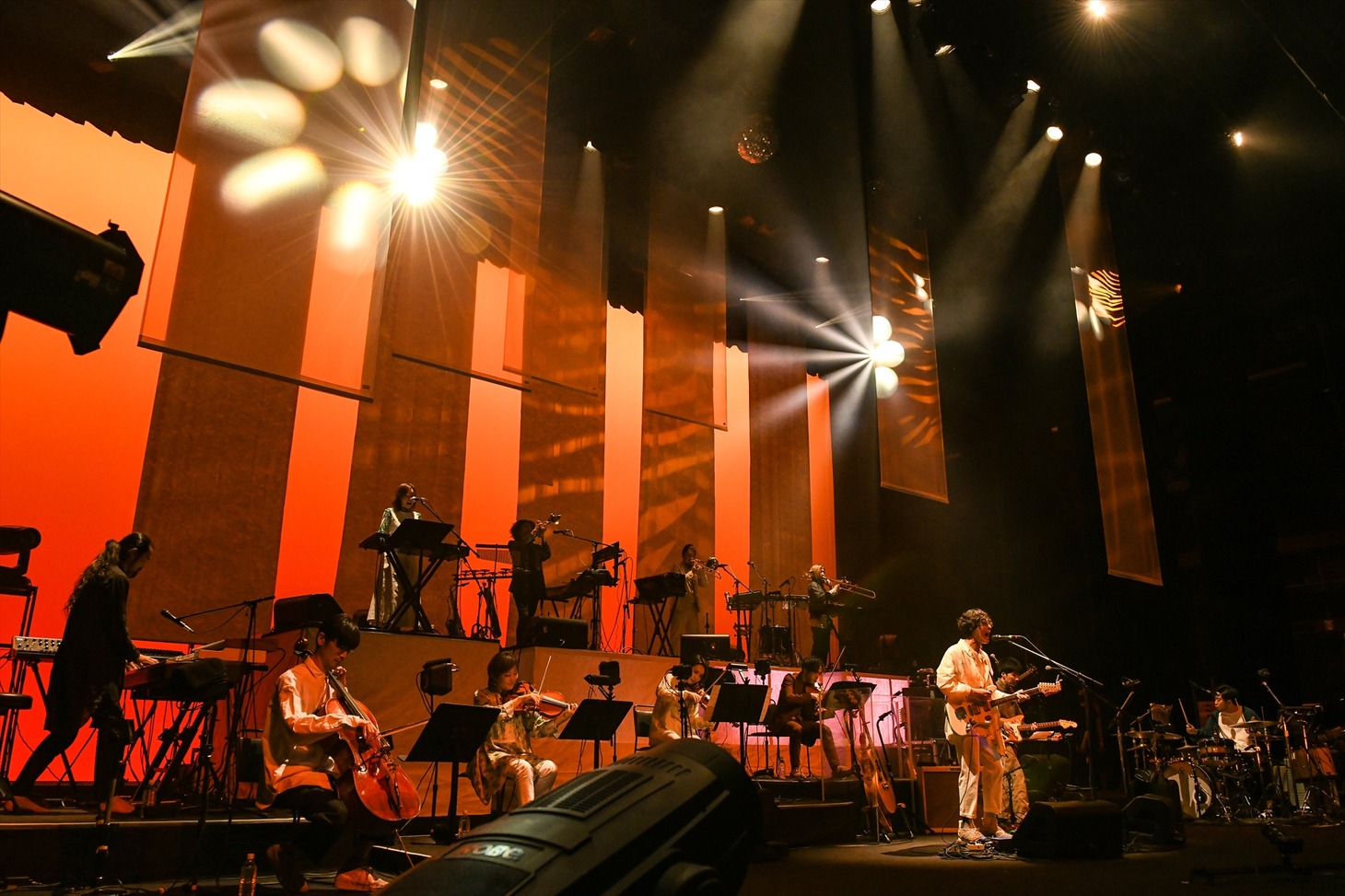 ROTH BART BARON（Photo by TEPPEI KISHIDA）