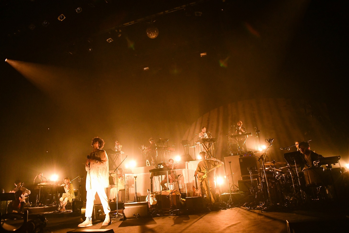 ROTH BART BARON（Photo by TEPPEI KISHIDA）