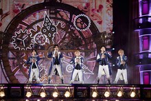 「King & Prince First DOME TOUR 2022 ～Mr.～」より4月16日東京・東京ドーム公演の様子。