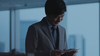 「カロリーメイト リキッド」の新Web CM「わたしの、原動力。」編より。