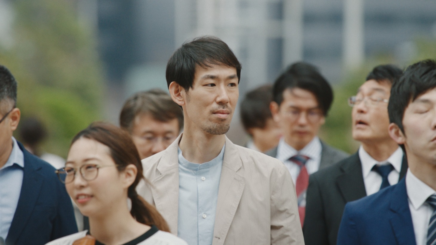 「カロリーメイト リキッド」の新Web CM「わたしの、原動力。」編より。