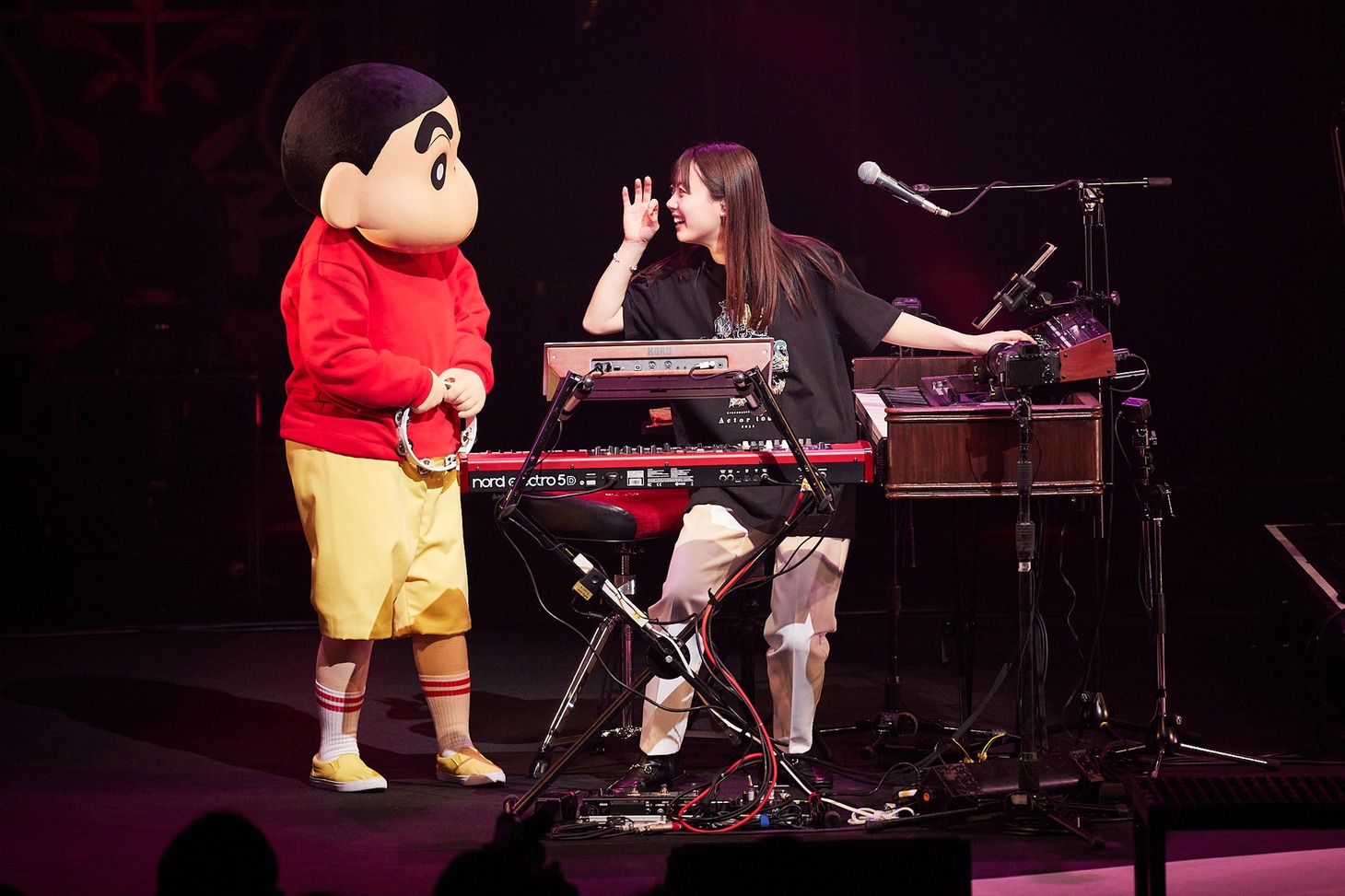 野原しんのすけとpeppe（Key）。 (c)U/F (c)臼井儀人/双葉社・シンエイ・テレビ朝日・ADK2022（撮影：安藤みゆ）