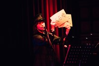 石橋英子（撮影：タイコウクニヨシ）