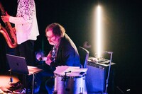 ジム・オルーク（G）（撮影：タイコウクニヨシ）