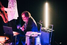 ジム・オルーク（G）（撮影：タイコウクニヨシ）