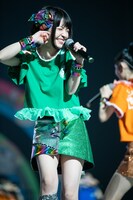 虹のコンキスタドール「Over the RAINBOW～なんたってアイドルなんですっ!!～ in 日本武道館」での根本凪。