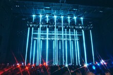 「DUSTCELL TOUR 2022『百鬼夜行』」の様子。（撮影：渡辺きるけ。）