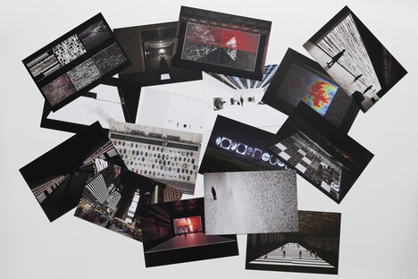 池田亮司「fragments vol.1」商品写真(Photo by Takeshi Asano)