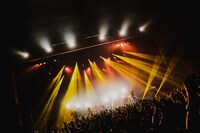 MY FIRST STORYとVaundy。（Photo by TAKAHIRO TAKINAMI）