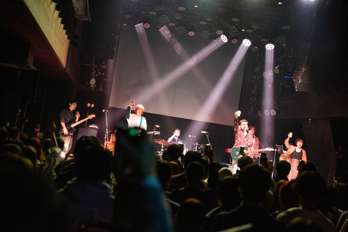 YONA YONA WEEKENDERS（Photo by Isamu Honma）