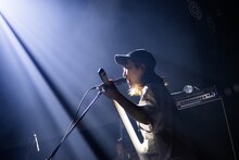 森本夏子（B / bonobos）（Photo by Isamu Honma）