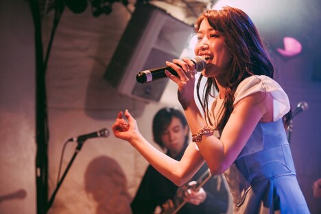 SAWA（Vo）（Photo by nishinaga "saicho" isao）