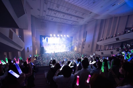 超特急のツアー初日公演の様子。（撮影：深野輝美）