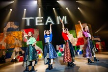 TEAM SHACHI「TOUR 2022 ～猪突！猛進！猛進！猛進！猛進！～」中野サンプラザホール公演の様子。