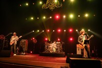 TRICERATOPS（撮影：星野耕作）