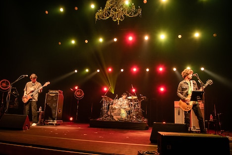 TRICERATOPS（撮影：星野耕作）