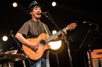 山崎まさよし（撮影：星野耕作）