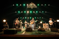 山崎まさよし＆TRICERATOPS、貫禄のコラボセッションでも沸かせた夜