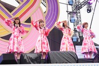 「ももクロ 春の一大事2022 ～笑顔のチカラ つなげるオモイ in 楢葉・広野・浪江 三町合同大会～」の様子。（撮影：上飯坂一）