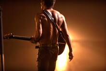 「SIXPAD | Powersuit Core Belt長渕剛」編より。