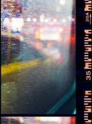 ハタサトシ個展「Outside The Spotlights」より。