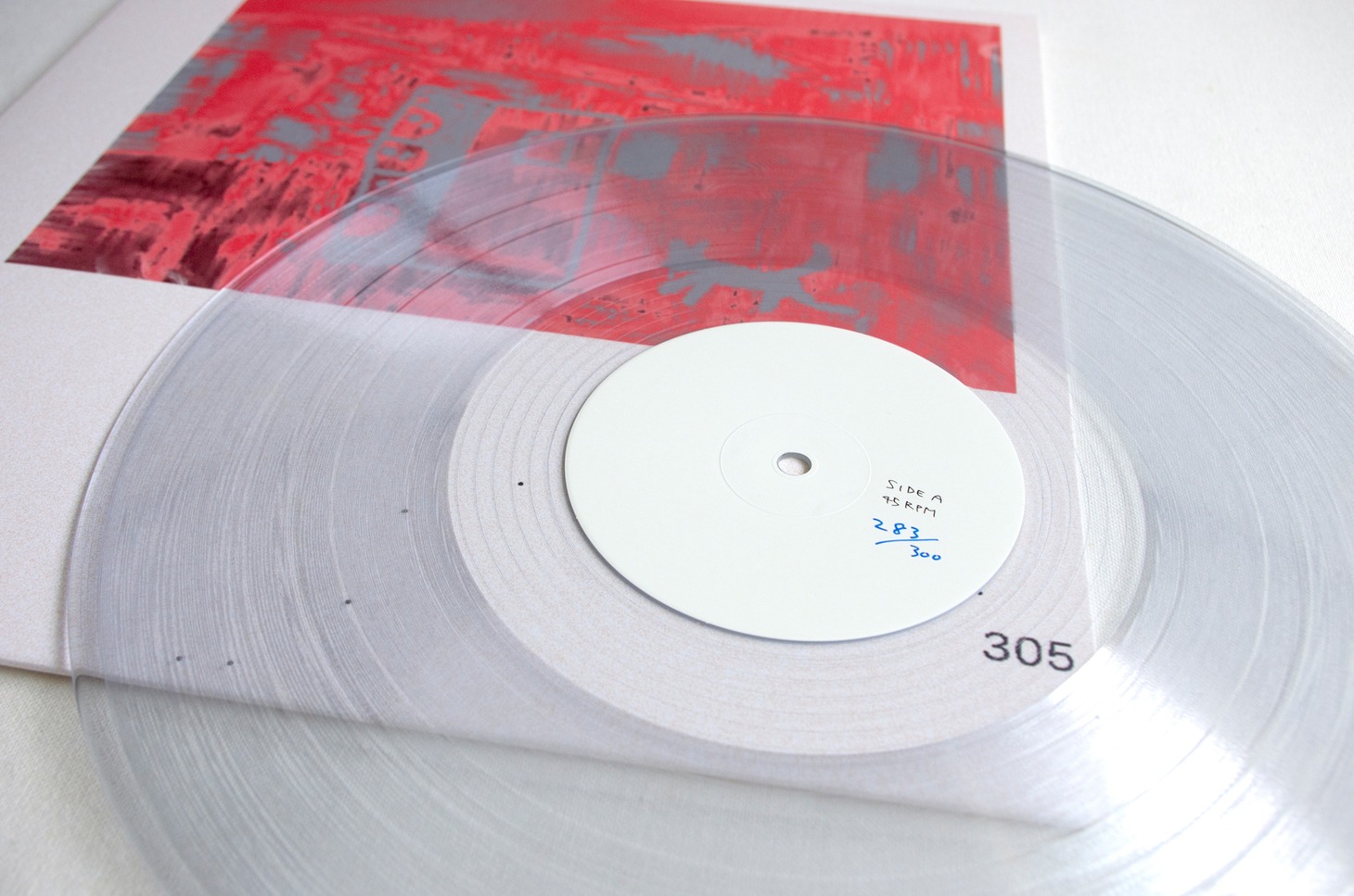 yonawo「305」のジャケットと盤面。