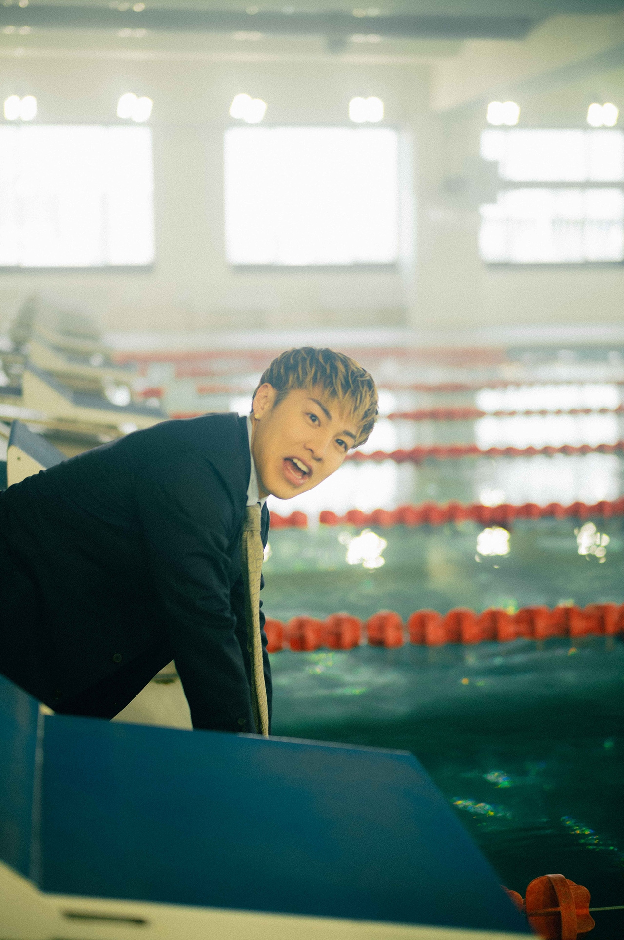 温水プールとRIKU。