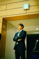 修了式を見学するRIKU。