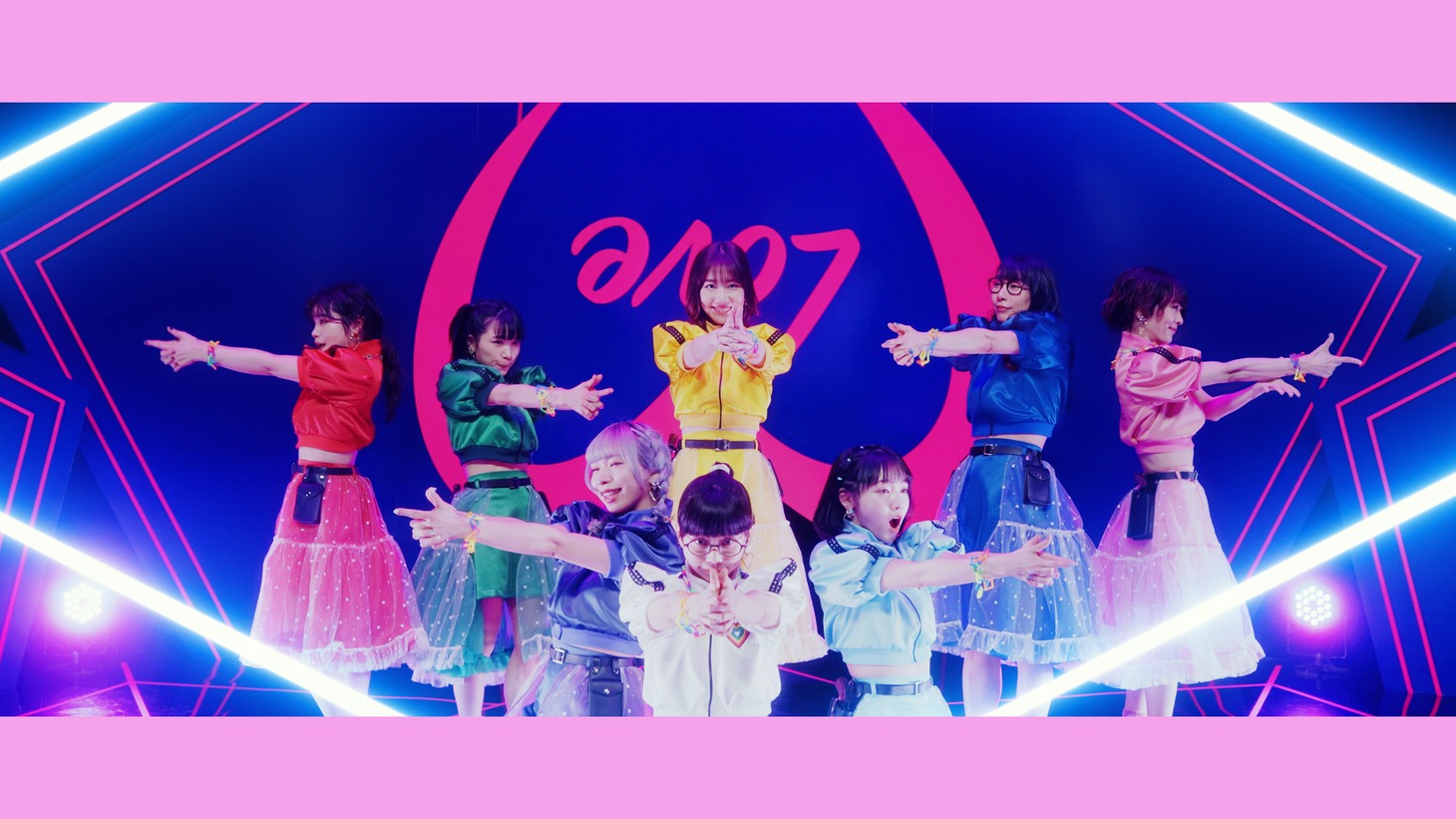 SPY「あなたを狙い撃ち♡」MVより。