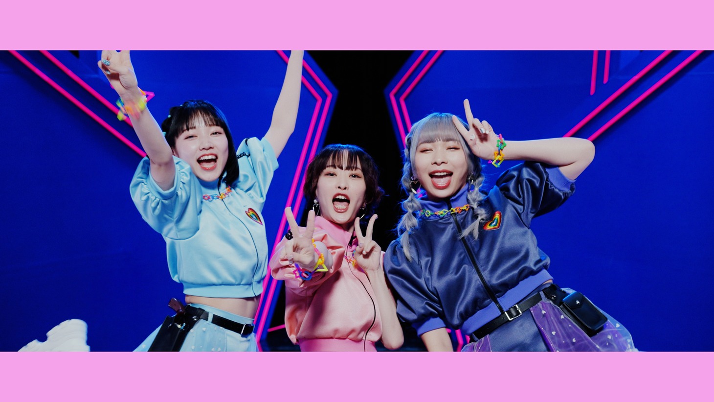 SPY「あなたを狙い撃ち♡」MVより。