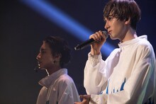 ジャン海渡（手前）（撮影：米山三郎）