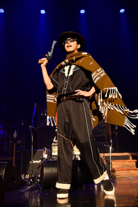 EBI（撮影：三浦憲治［ライトサム］）