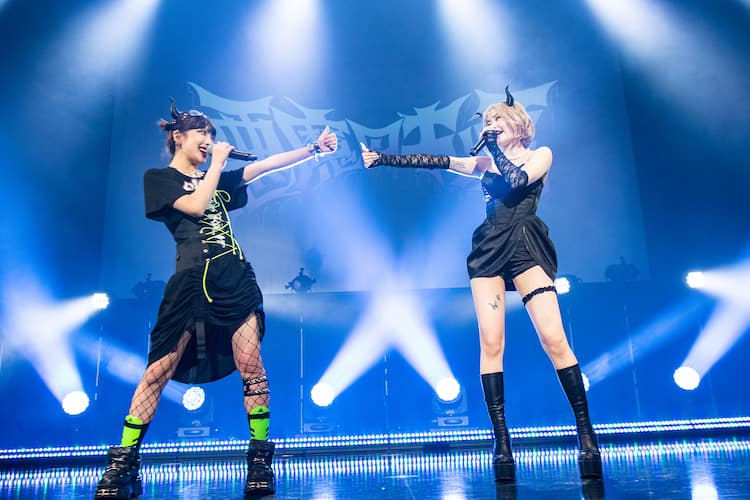 戦慄かなの かてぃ 悪魔のキッス エイプリルフールの嘘がライブで現実に ライブレポート 写真75枚 音楽ナタリー