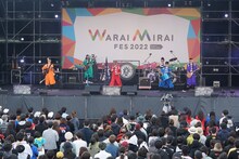 氣志團のライブの様子。