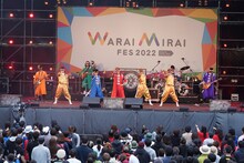 氣志團のライブの様子。