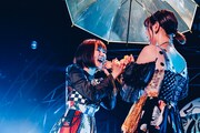 「大阪☆春夏秋冬 2022 TOUR Thanks for 10th ～歌い続ける僕らの唄～」ファイナル公演の様子。（撮影：西槇太一）