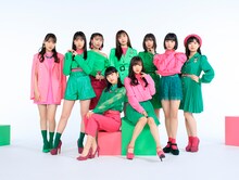 Juice=Juice。右端が有澤一華。