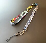 Tempalay「Q / 憑依さん」天国盤付属のネックストラップ。