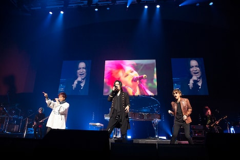 左からCUTT（SPEED OF LIGHTS、shame）、TAKA（defspiral）、木村世治（ZEPPET STORE）。（撮影：上野宏幸 / 株式会社LINKSOLU）