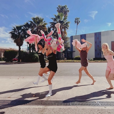 CHAI「SURPRISE」ジャケット