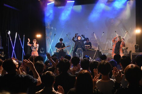 「SANDAL TELEPHONE 1st Tour 2022『ReviewPreview』」東京・WWW X公演の様子。