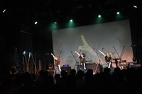 「SANDAL TELEPHONE 1st Tour 2022『ReviewPreview』」東京・WWW X公演の様子。