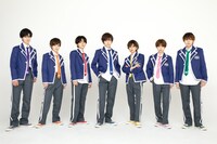 7人になった風男塾。左から凰紫丈源、天堂太陽、赤星良宗、英城凛空、柚希関汰、胡桃沢鼓太郎、葉崎アラン。