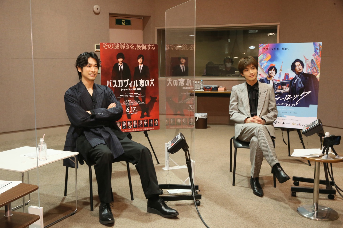 左からディーン・フジオカ、岩田剛典（EXILE / 三代目 J SOUL BROTHERS from EXILE TRIBE）。